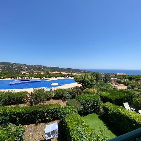 Appart. Vue Mer Avec Piscine - Golfe De St Tropez Les Issambres Eksteriør billede