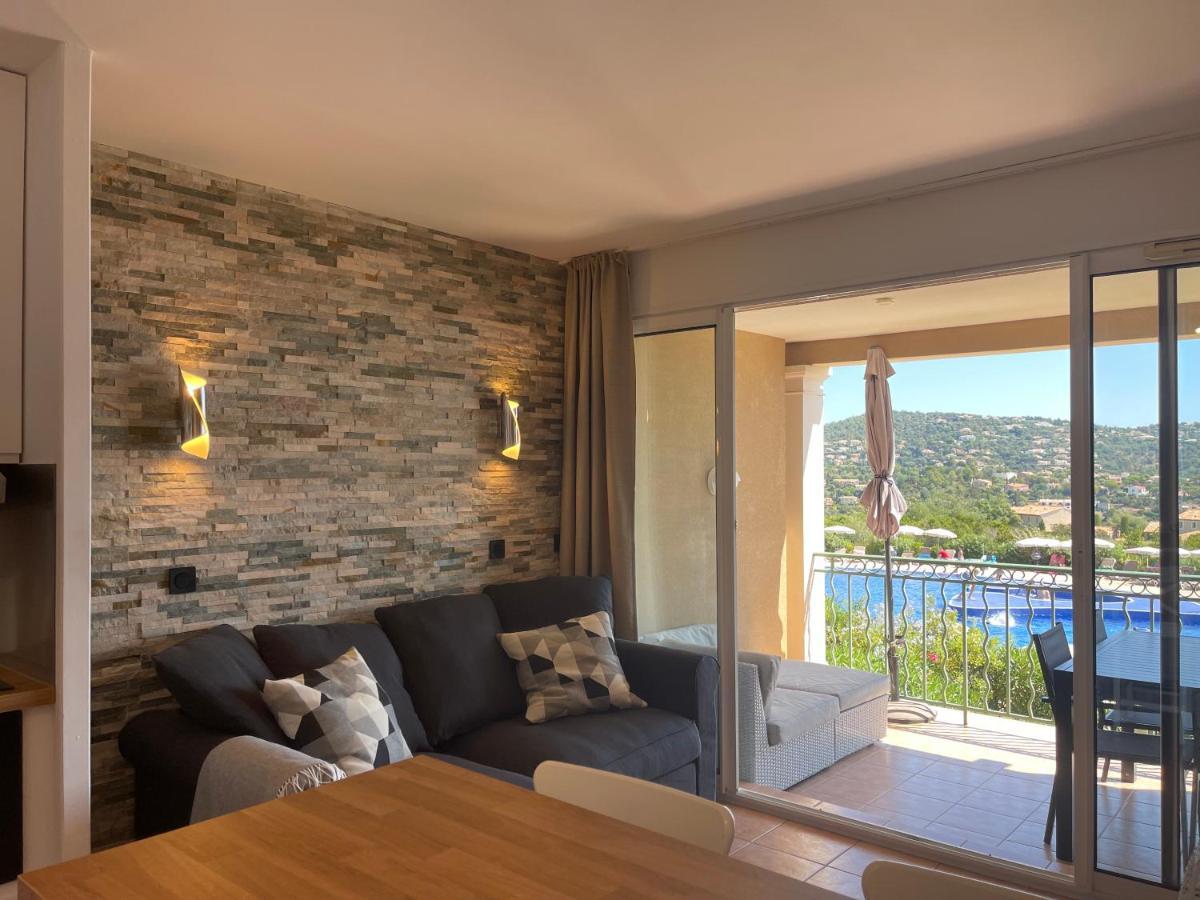 Appart. Vue Mer Avec Piscine - Golfe De St Tropez Les Issambres Eksteriør billede